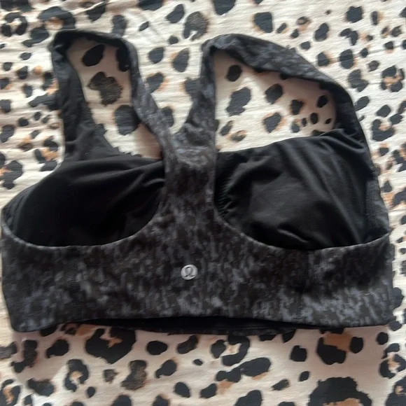 Lululemon Wunder Train Bra size 10 - Picture 7 of 11